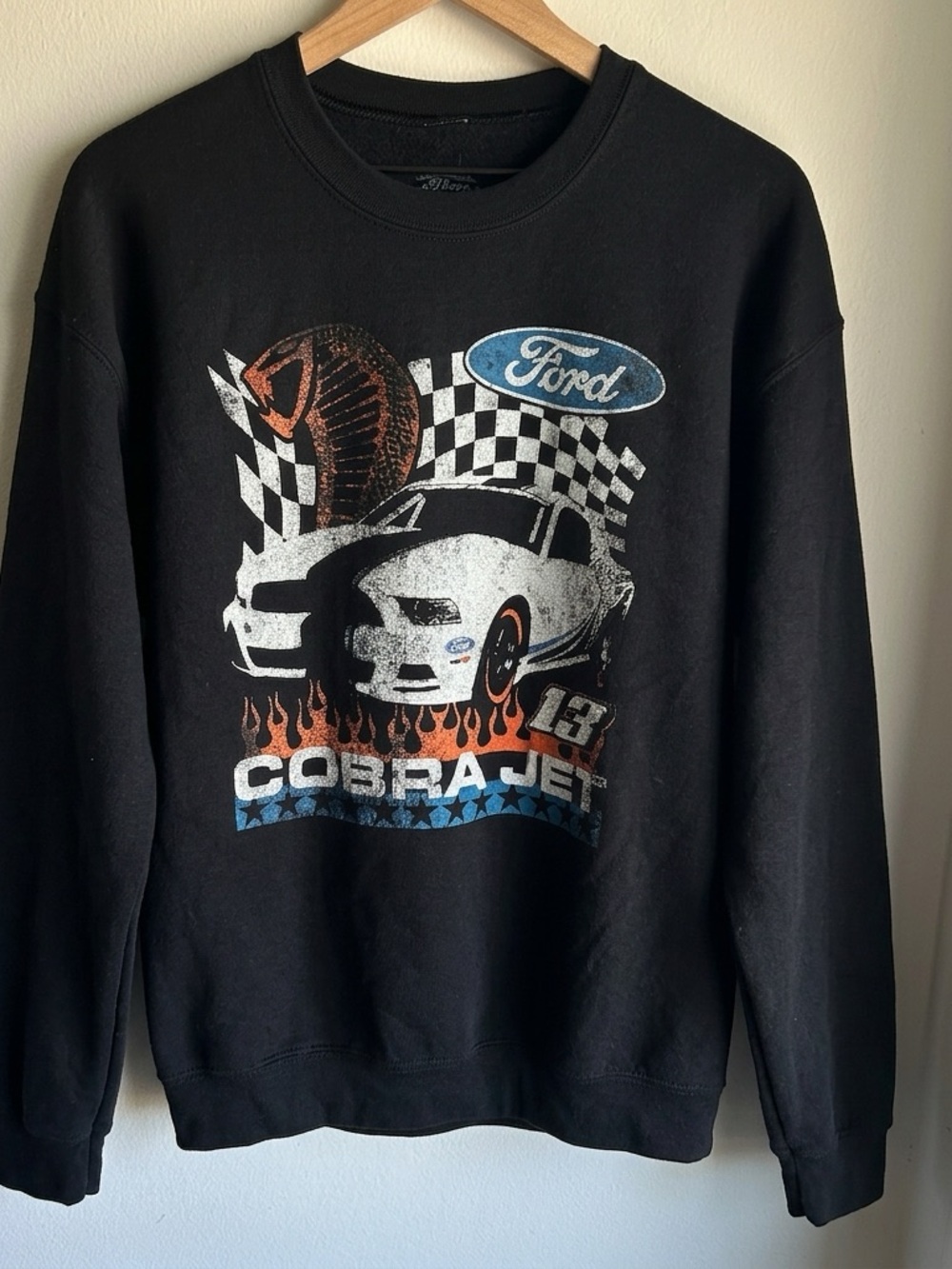 Ford racing 13 cobra jet distressed black crew neck sweatshirt - size L